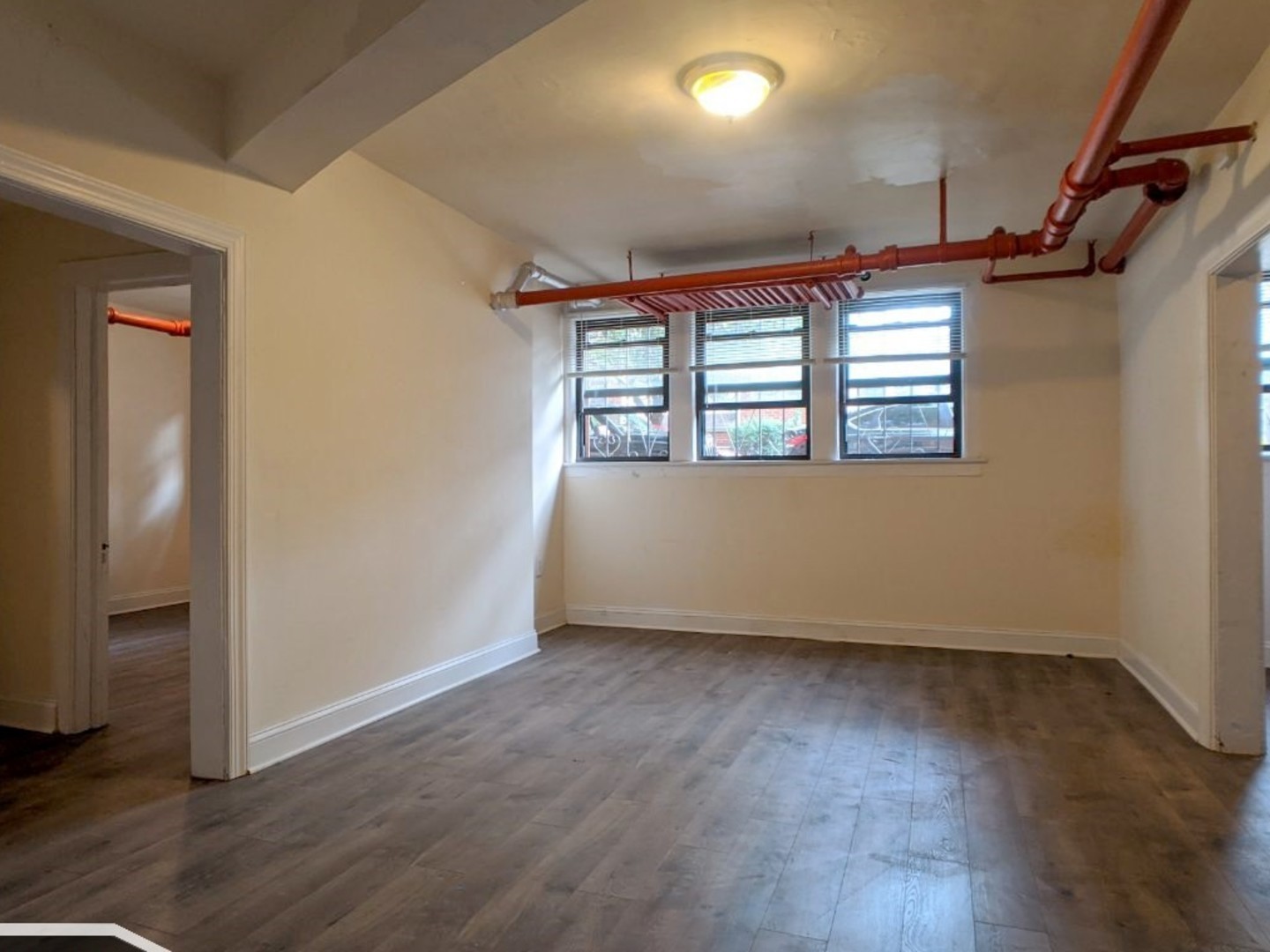 3312 W Schubert Avenue GCC