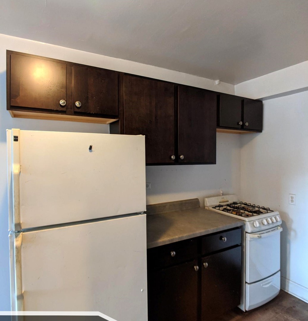 3312 W Schubert Avenue GCC