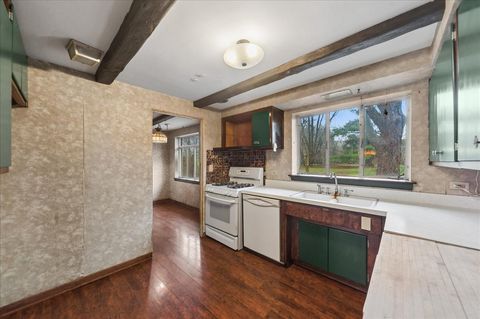 Tiny photo for 306 Lonsdale Road, Prospect Heights, IL 60070 (MLS # 12597612)