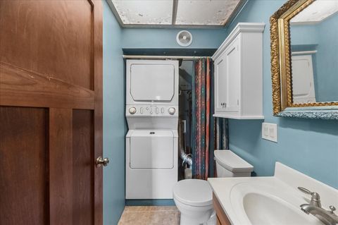 Tiny photo for 306 Lonsdale Road, Prospect Heights, IL 60070 (MLS # 12597612)