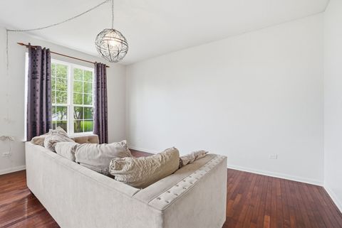 Tiny photo for 2174 Muirfield Trail, Bolingbrook, IL 60490 (MLS # 12633251)