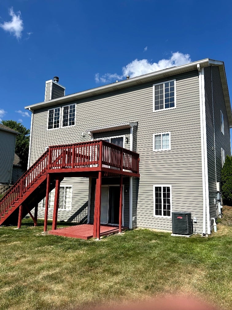 1301 Burns Court