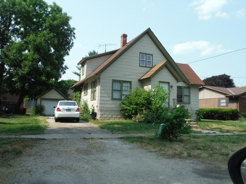 210 E North Street