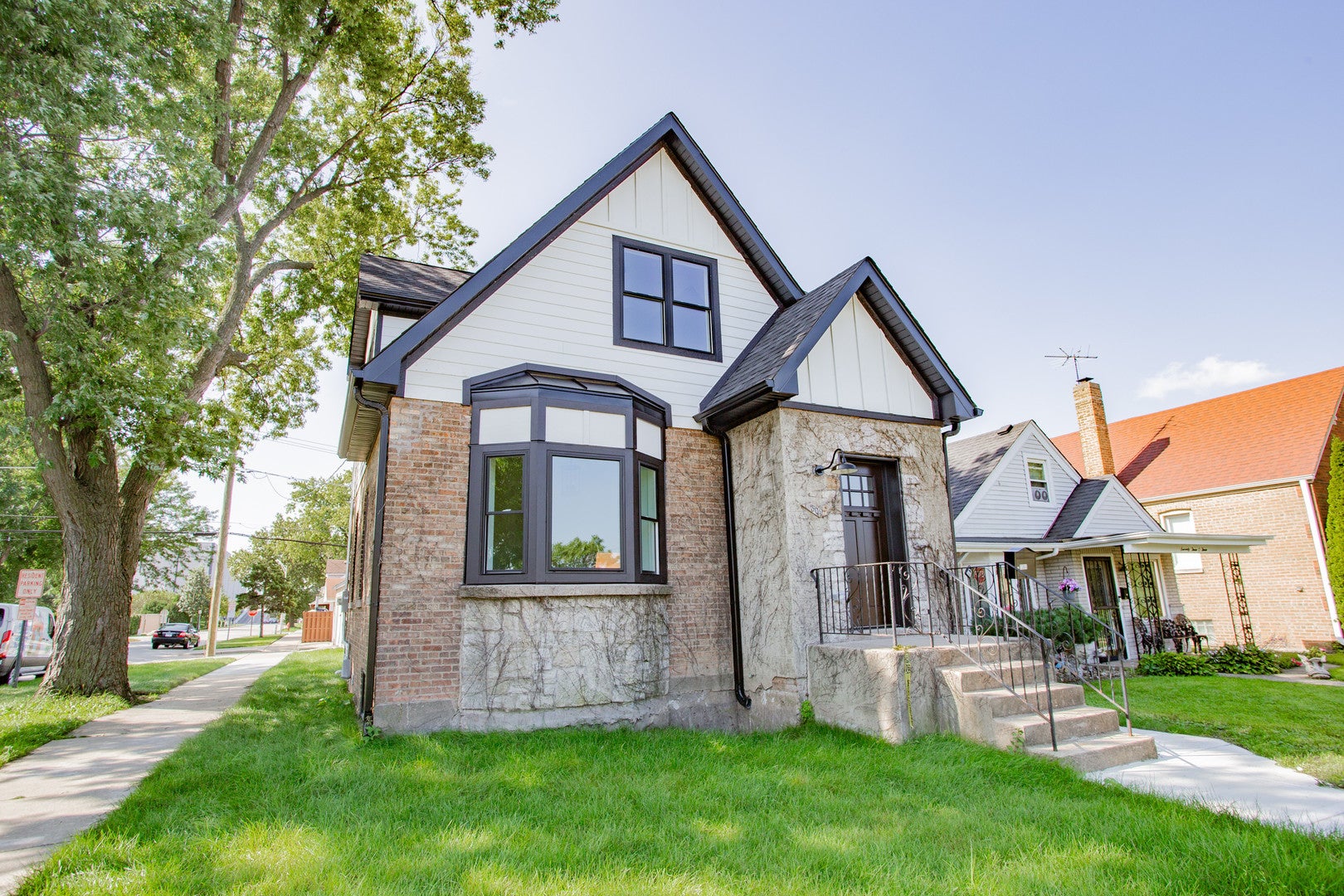 7301 W Pensacola Avenue