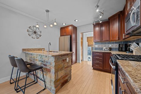 Tiny photo for 311 Ohio Avenue, St. Charles, IL 60174 (MLS # 12516102)