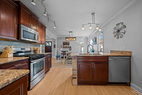 Tiny photo for 311 Ohio Avenue, St. Charles, IL 60174 (MLS # 12516102)