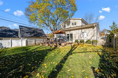 Tiny photo for 311 Ohio Avenue, St. Charles, IL 60174 (MLS # 12516102)