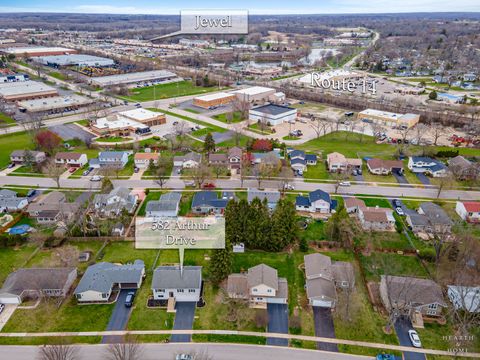 Tiny photo for 582 Arthur Drive, Cary, IL 60013 (MLS # 12615847)