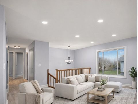 Tiny photo for 582 Arthur Drive, Cary, IL 60013 (MLS # 12615847)