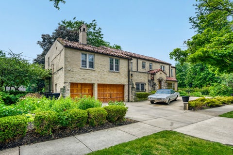 Tiny photo for 9101 S Hoyne Avenue, Chicago, IL 60643 (MLS # 12690357)