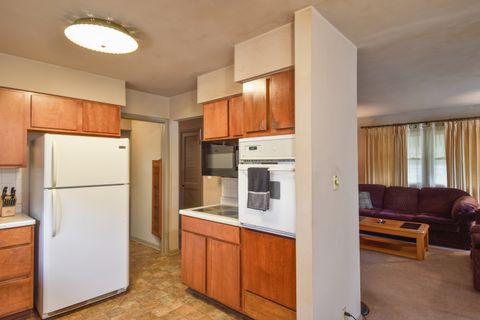 Tiny photo for 2 Edgewood Drive, Pontiac, IL 61764 (MLS # 12491167)