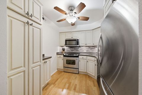 Tiny photo for 520 Biesterfield Road #122b, Elk Grove Village, IL 60007 (MLS # 12587097)