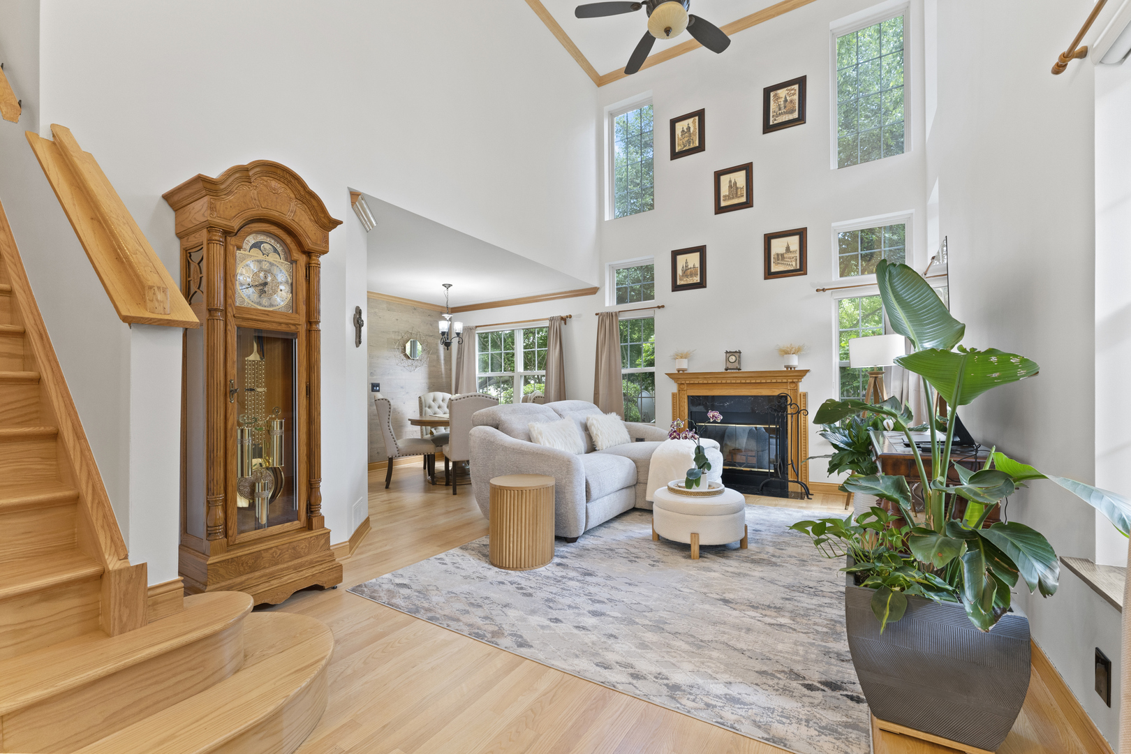 141 crescent Lane 141