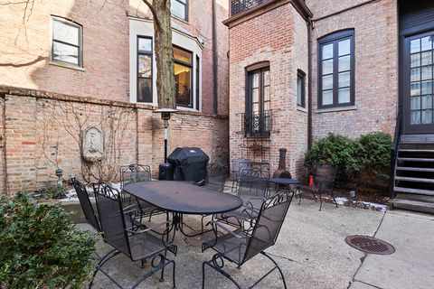 Tiny photo for 1226 N Dearborn Street #B, Chicago, IL 60610 (MLS # 12531687)
