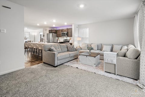 Tiny photo for 1510 Sequoia Way, Pingree Grove, IL 60140 (MLS # 12752266)