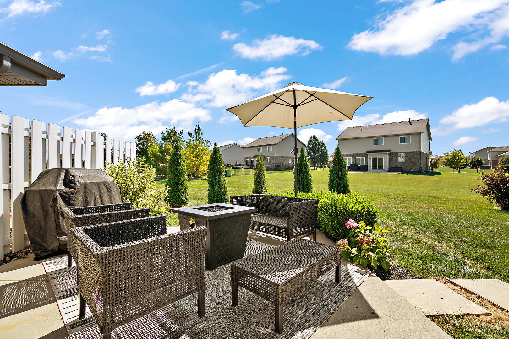 2124 Sky Harbor Drive