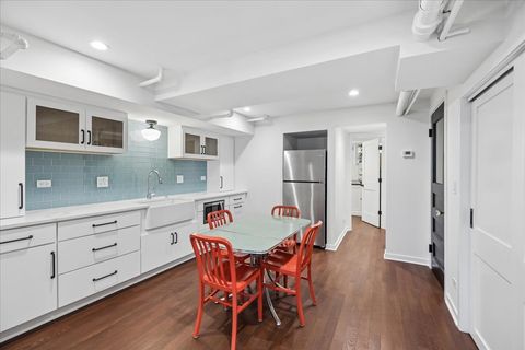 Tiny photo for 530 N East Avenue, Oak Park, IL 60302 (MLS # 12630332)