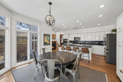 Tiny photo for 530 N East Avenue, Oak Park, IL 60302 (MLS # 12630332)