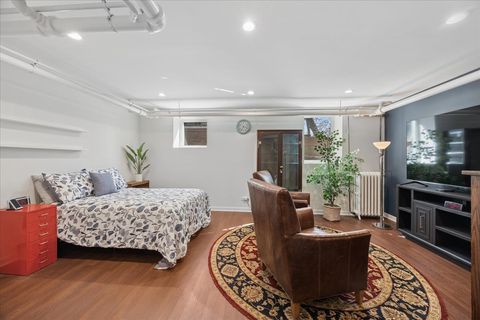 Tiny photo for 530 N East Avenue, Oak Park, IL 60302 (MLS # 12630332)