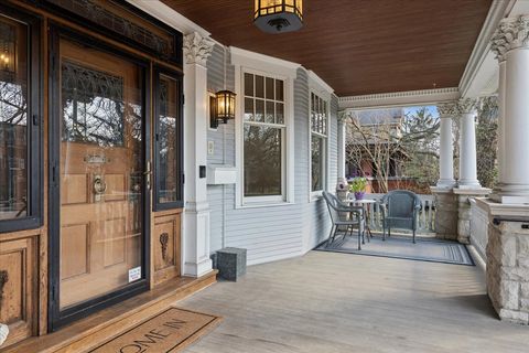 Tiny photo for 530 N East Avenue, Oak Park, IL 60302 (MLS # 12630332)