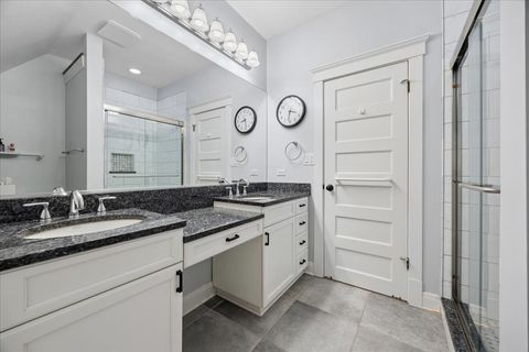 Tiny photo for 530 N East Avenue, Oak Park, IL 60302 (MLS # 12630332)