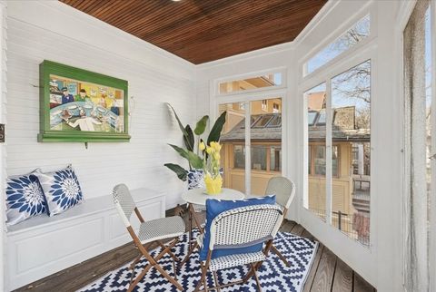 Tiny photo for 530 N East Avenue, Oak Park, IL 60302 (MLS # 12630332)