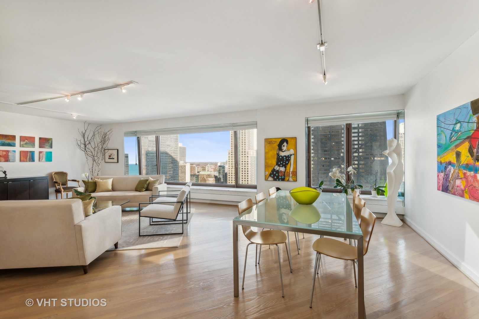 161 E Chicago Avenue 26H