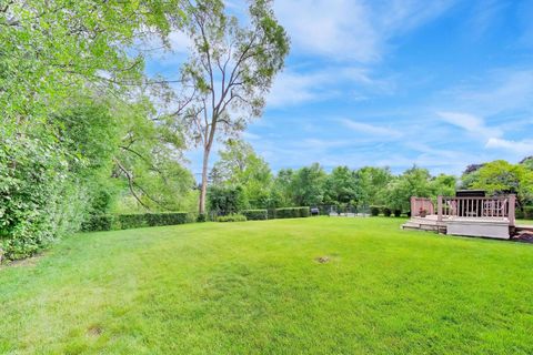 Tiny photo for 3505 Winston Drive, Hoffman Estates, IL 60192 (MLS # 12673993)