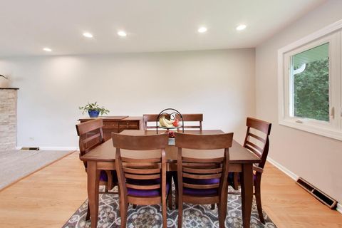 Tiny photo for 3505 Winston Drive, Hoffman Estates, IL 60192 (MLS # 12673993)