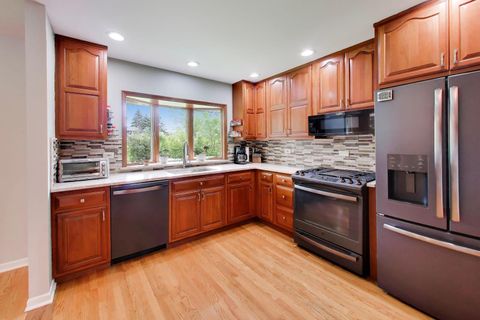 Tiny photo for 3505 Winston Drive, Hoffman Estates, IL 60192 (MLS # 12673993)