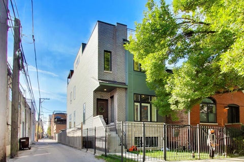 Photo of 2415 W Huron Street, Chicago, IL 60612 (MLS # 12783264)