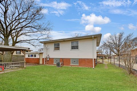 Tiny photo for 333 Homewood Court, Chicago Heights, IL 60411 (MLS # 12567953)