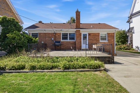 Tiny photo for 455 N Maple Avenue, Elmhurst, IL 60126 (MLS # 12778786)