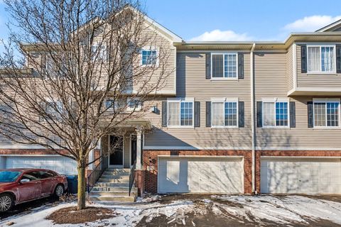 Photo of 1823 Indian Hill Lane, Aurora, IL 60503 (MLS # 12547700)