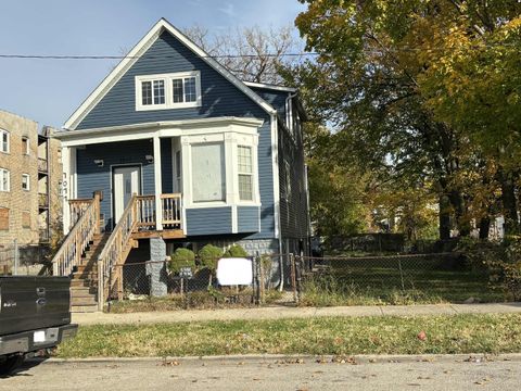 Tiny photo for 7011 S Aberdeen Street, Chicago, IL 60621 (MLS # 12516381)