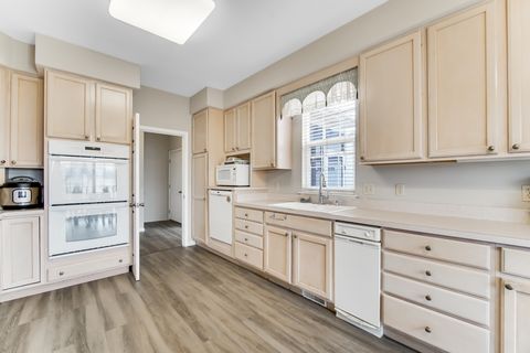 Tiny photo for 310 Fairwind Court, Montgomery, IL 60538 (MLS # 12575273)