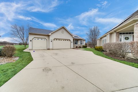 Tiny photo for 310 Fairwind Court, Montgomery, IL 60538 (MLS # 12575273)