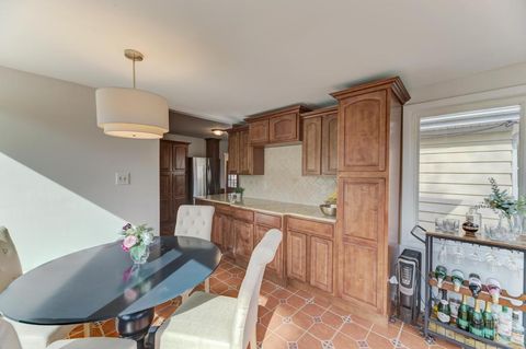 A home in Lockport
