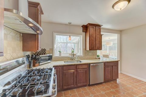 A home in Lockport