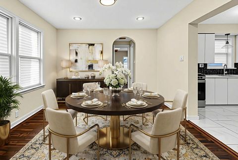 Tiny photo for 10558 S Prairie Avenue, Chicago, IL 60628 (MLS # 12541279)