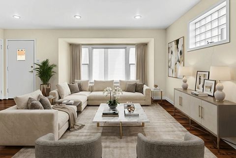 Tiny photo for 10558 S Prairie Avenue, Chicago, IL 60628 (MLS # 12541279)