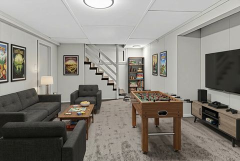 Tiny photo for 10558 S Prairie Avenue, Chicago, IL 60628 (MLS # 12541279)