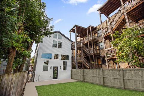 Tiny photo for 3430 W Lyndale Street, Chicago, IL 60647 (MLS # 12526958)
