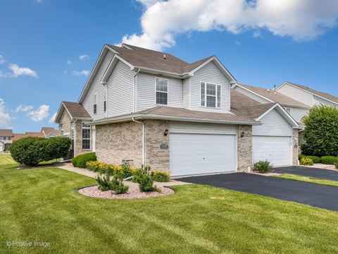 Photo of 5324 Crosswind Drive, Richton Park, IL 60471 (MLS # 12753452)