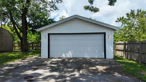 Tiny photo for 818 Princeton Avenue, Matteson, IL 60443 (MLS # 12403697)