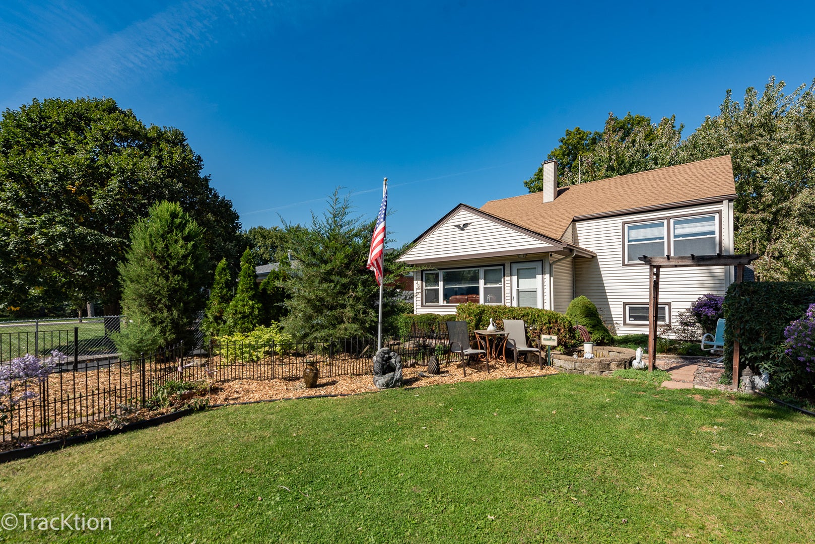 46 W Ethel Avenue
