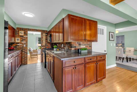 Tiny photo for 727 SKYLINE Drive, Barrington, IL 60010 (MLS # 12725118)