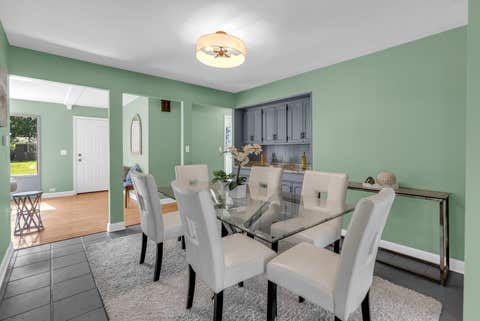 Tiny photo for 727 SKYLINE Drive, Barrington, IL 60010 (MLS # 12725118)