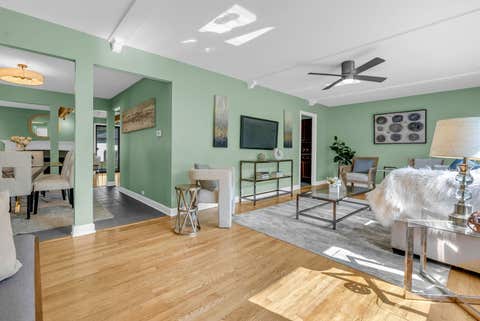 Tiny photo for 727 SKYLINE Drive, Barrington, IL 60010 (MLS # 12725118)
