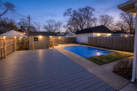 Tiny photo for 17115 Park Avenue, Lansing, IL 60438 (MLS # 12592499)